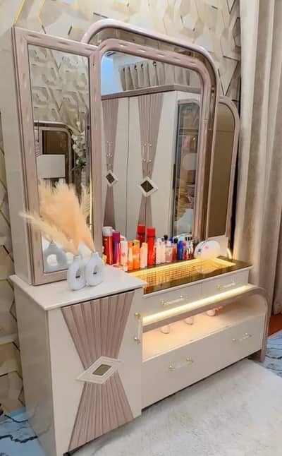 Deco furniture for sale new condition