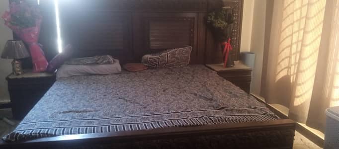 double bed dressing side tables crockery almari