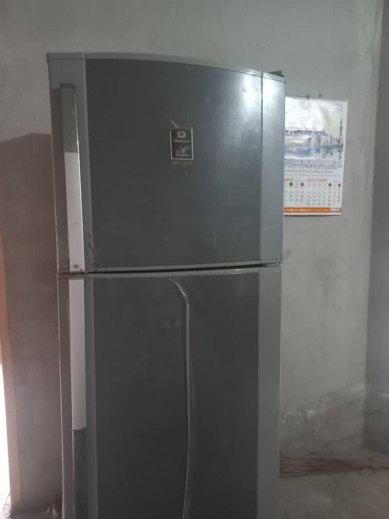 Dawlance fridge 0