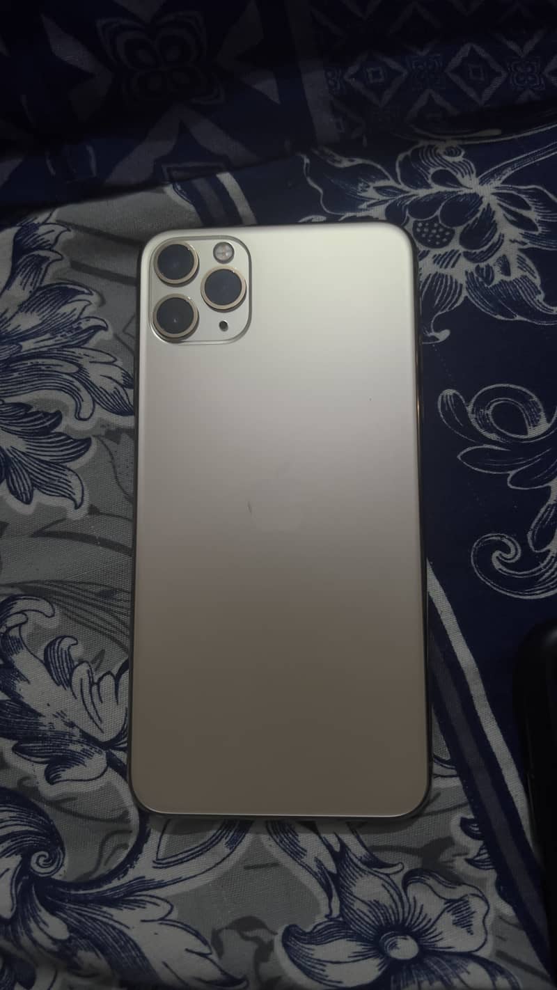 Apple iPhone 11 Pro Max 0