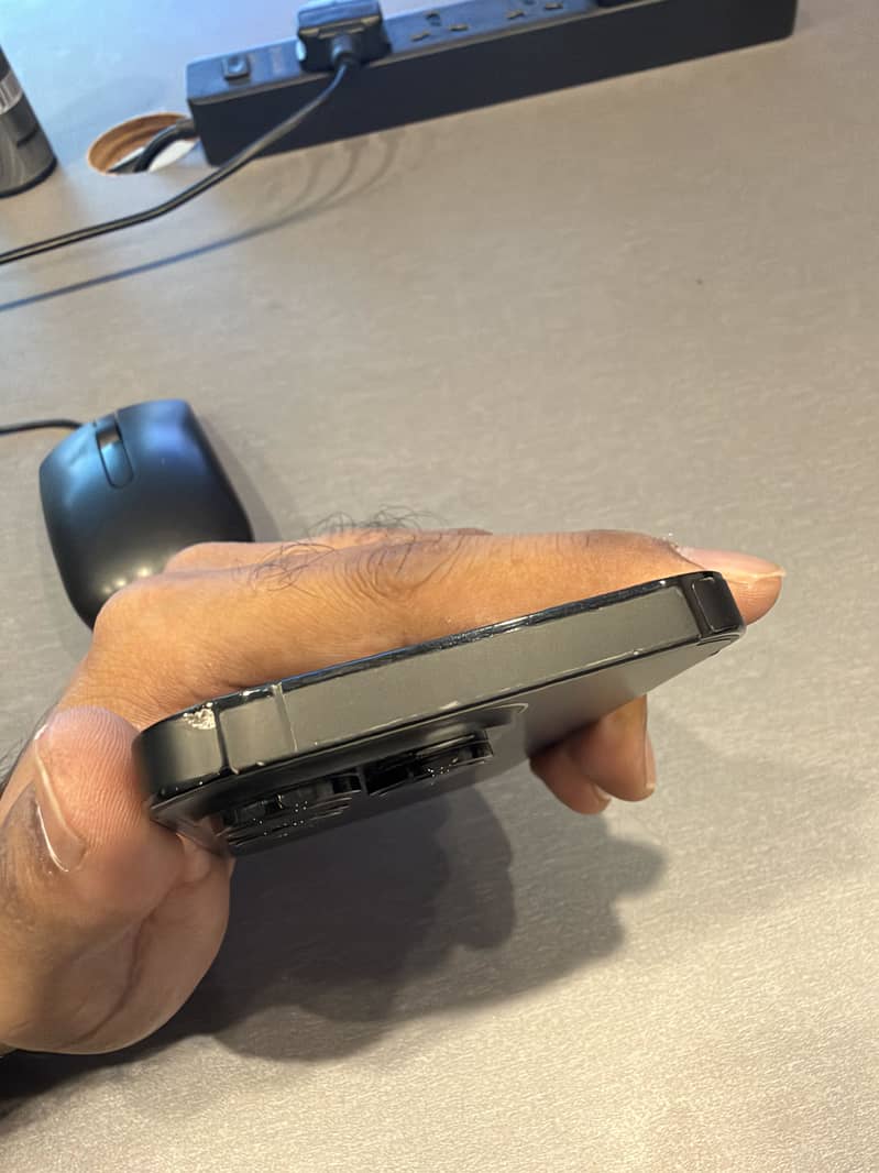 Apple iPhone 14 Pro 3
