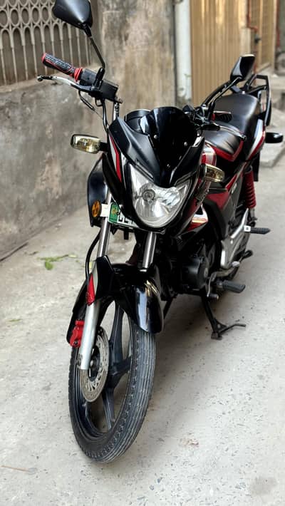 HONDA CB150F BLACK