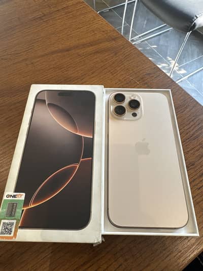 iPhone 16 Pro Max, First hand