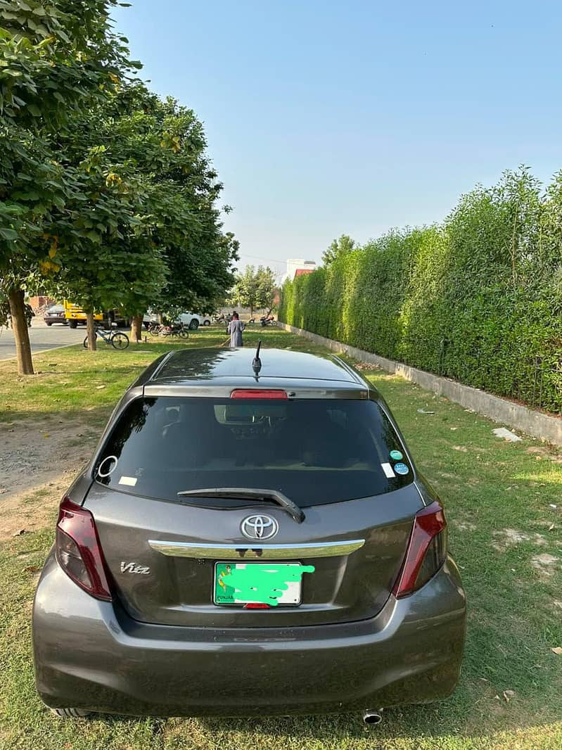 Toyota Vitz 2012 0