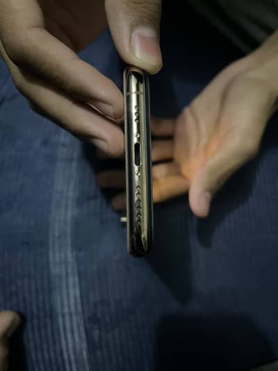 Apple iPhone XS