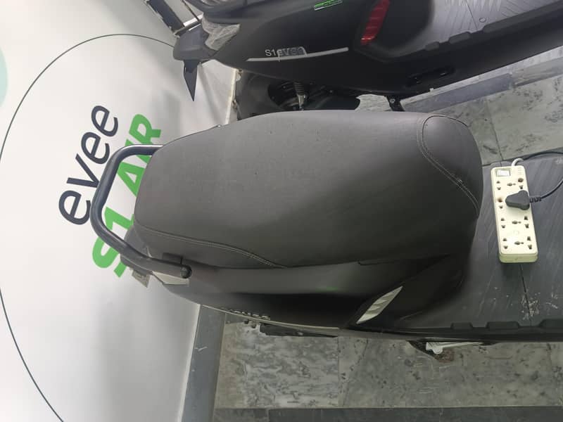 S1 scootey 2