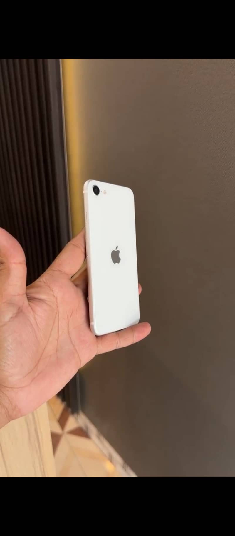 Apple iPhone SE 4
