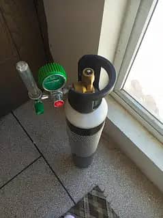Oxygen cyclinder for sale