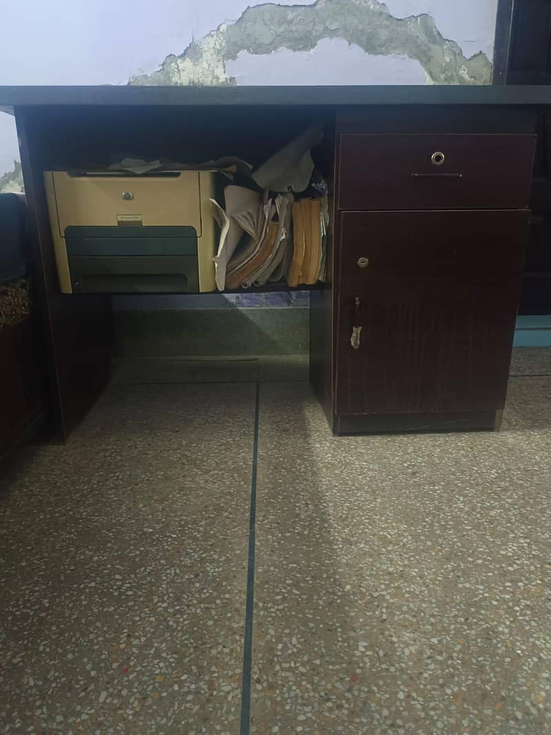 office table / study table 0