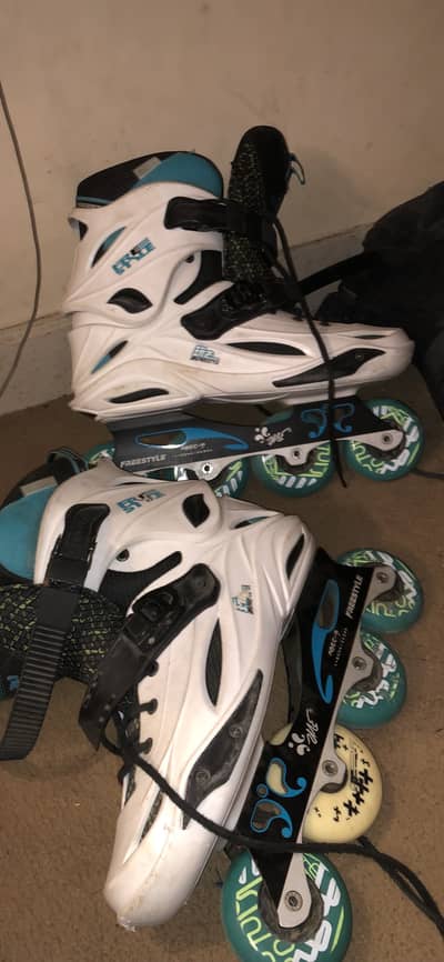 ERSE Freestyle Inline Skates - Size 42 - Excellent Condition