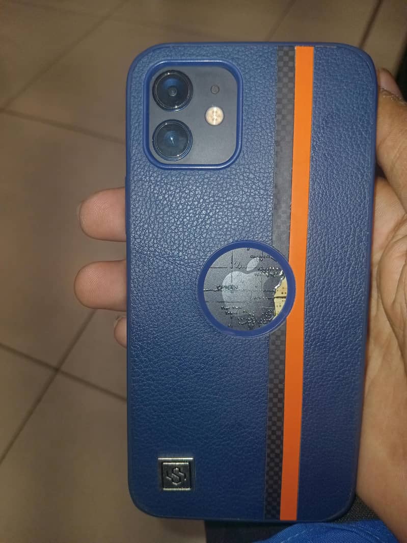 Apple iPhone 12 7