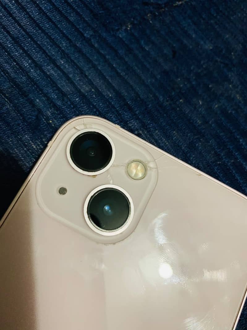 Apple iPhone 13 1