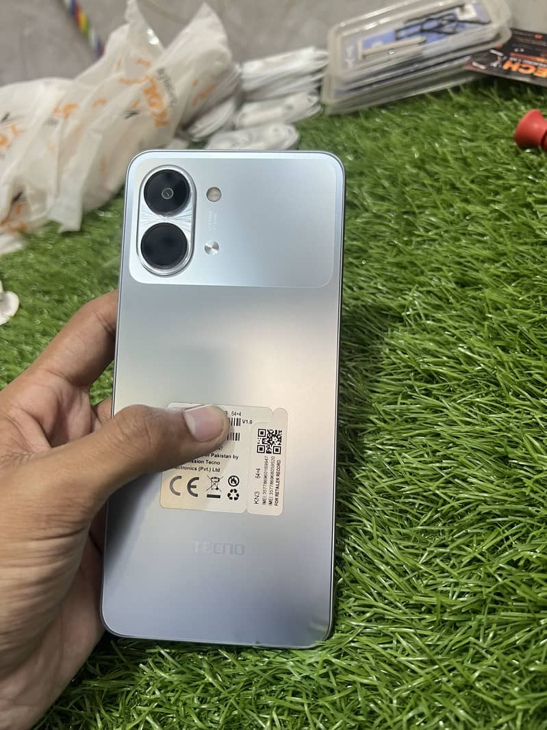 TECHNO SPARK GO 3 4/64Gb 0