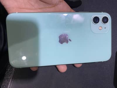 Apple iPhone 11 jis ny lana I WhatsApp per message kary 03056333964 or