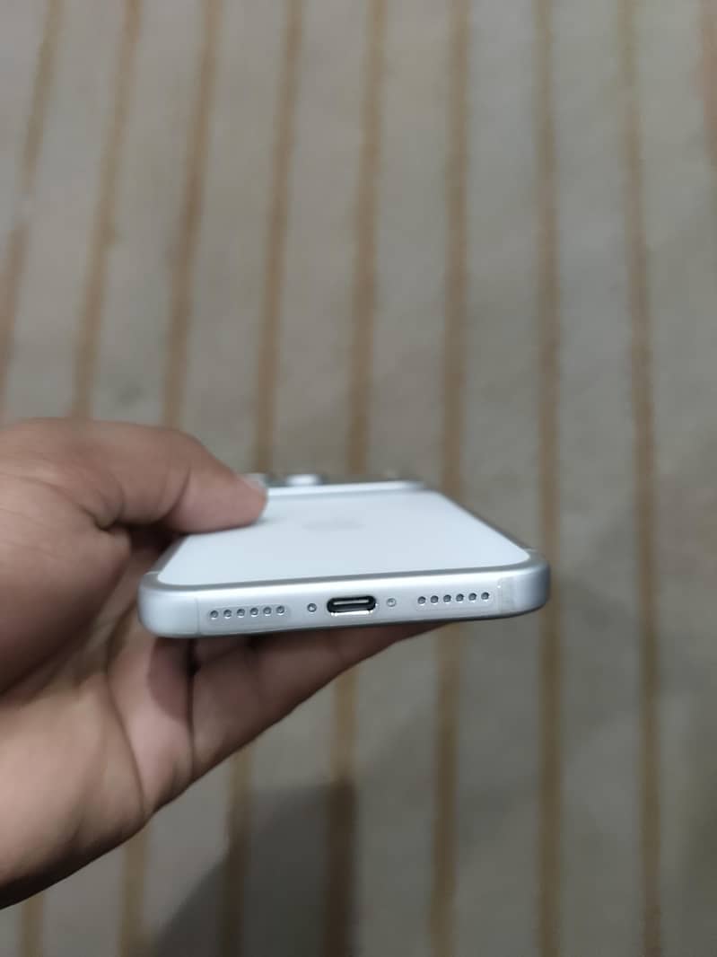 Apple iPhone 17 Pro Max 1