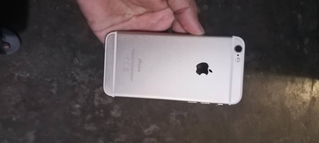 Apple iPhone 6 4