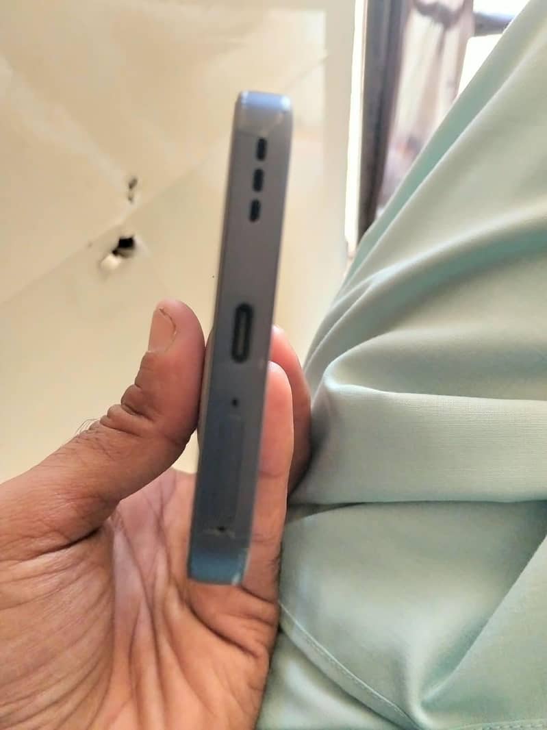 oppo A6s pro 4