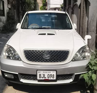 Hyundai Tucson 2006 big SUV Just like Parado