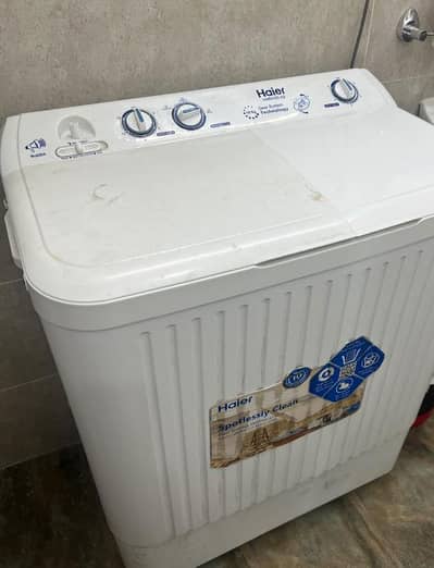 HAIER WASHING MACHINE and dryer