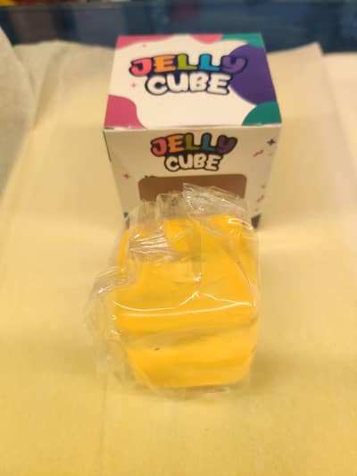 Jelly Cube Squish