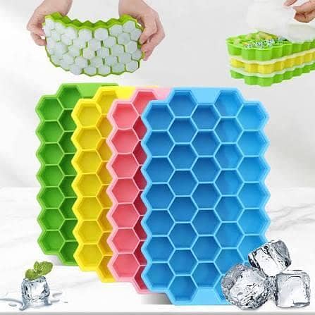 Flexible Honeycomb Silicone Ice Cube Mold Tray with Lid