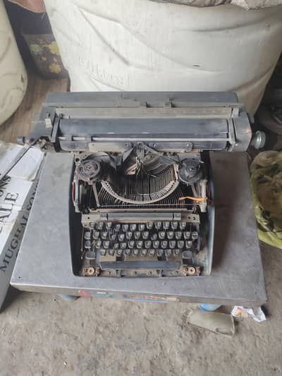 Olympia Typing writer