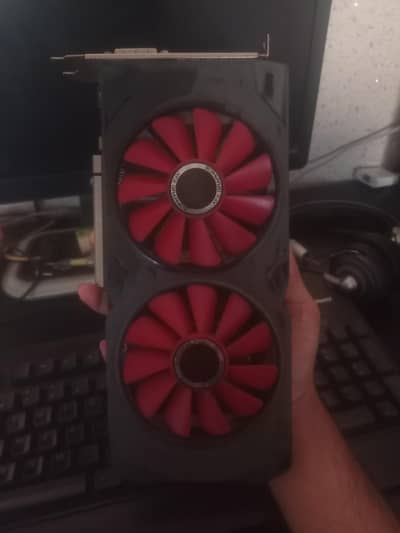 AMD RADEON RX 580