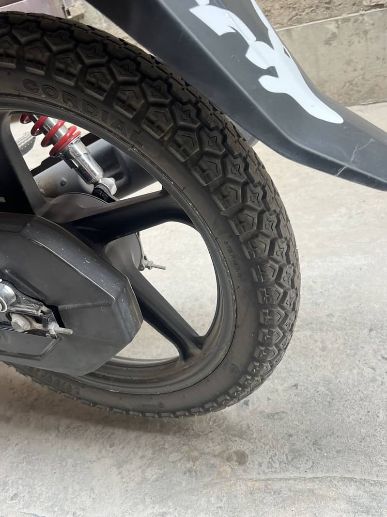 Hunda CBF150 cc 8