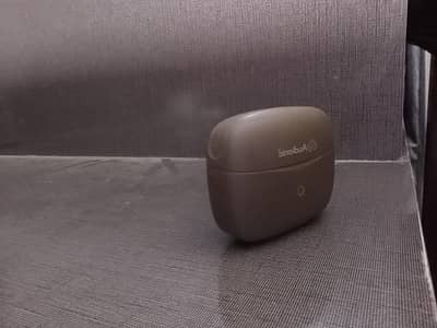 Audionic 740 ion  ( 3 month use ) with box