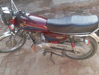 honda 125 8 madal