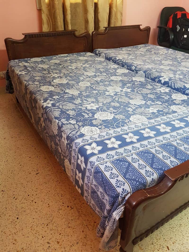 (2) Single Bed 1