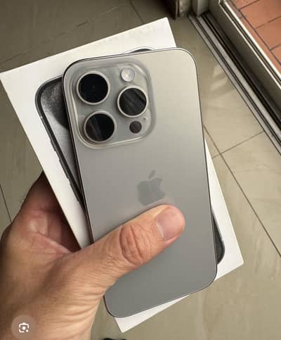 Apple iPhone 15 Pro Max 256gb hk non pta natural titanium