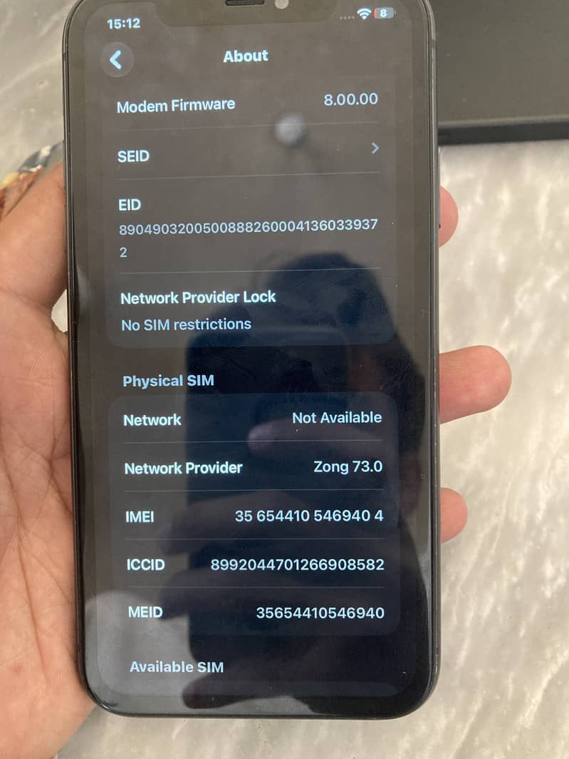 Apple iPhone 11 8