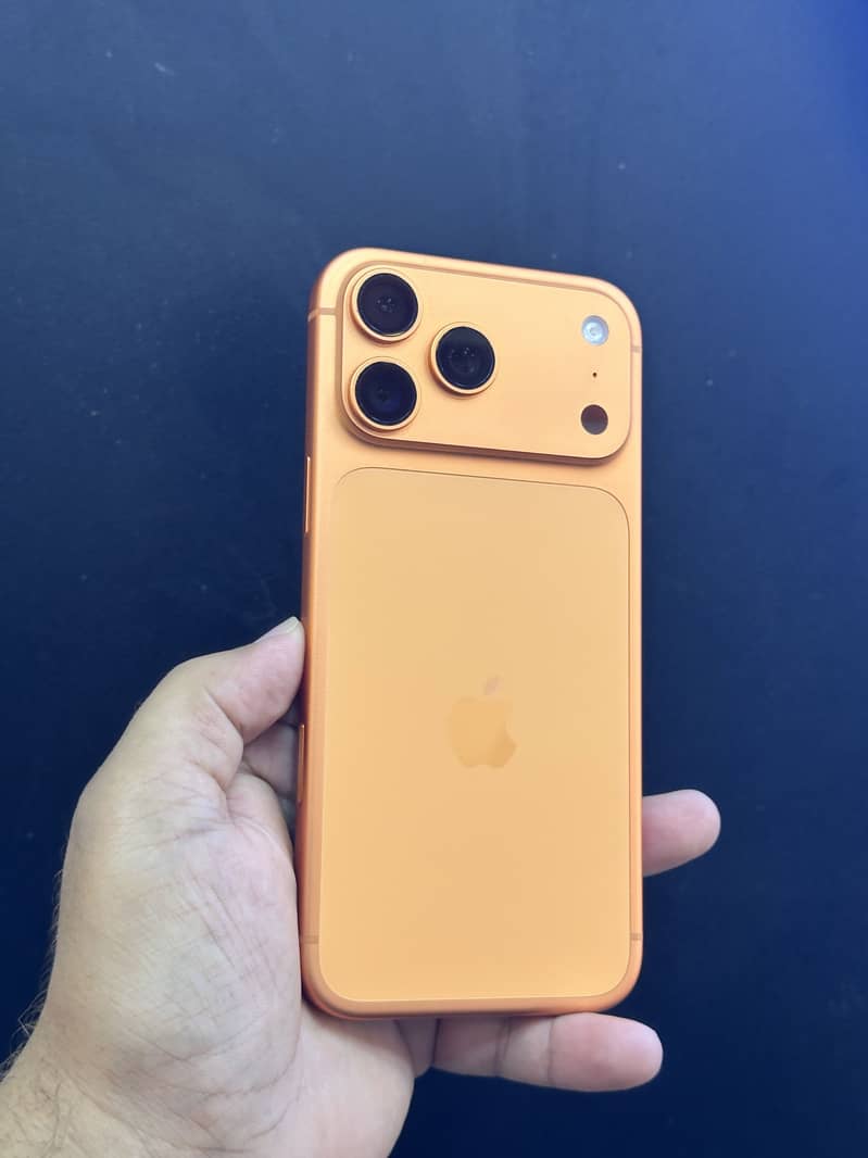 Apple iPhone 17 Pro Max 0