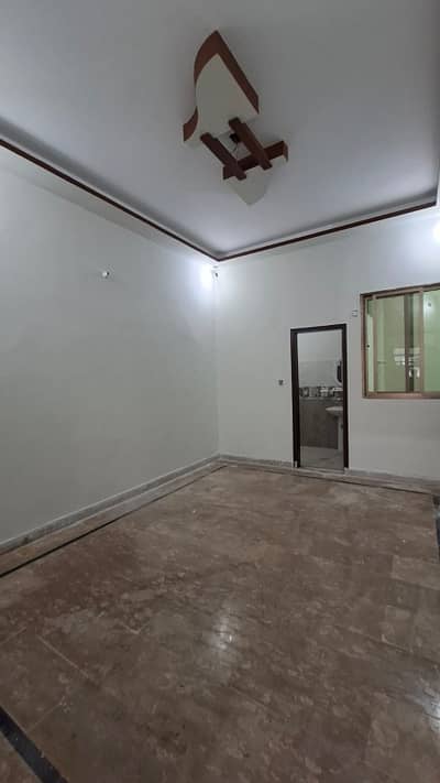 Portion Rent 100 Squre Yard 2 Bed Dd Ground Floor Line Water No Loaddsading Block-2