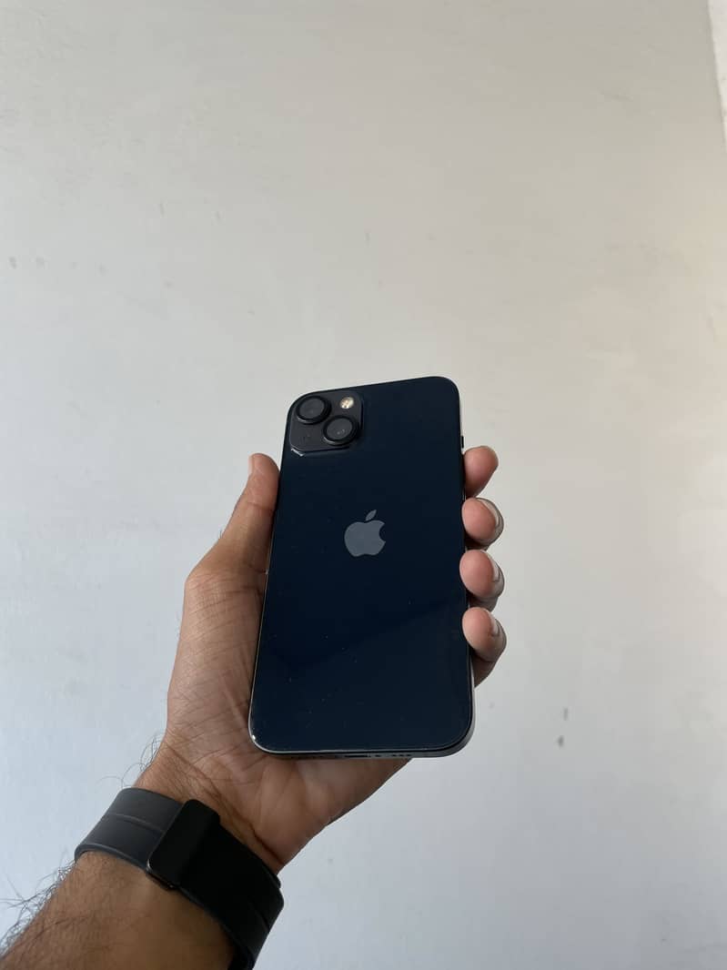 Apple iPhone 13 3