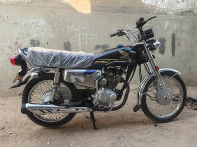 Honda 125 2024 silver edition self-start