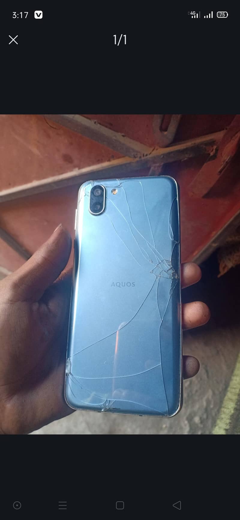Sharp Aquos R2 1