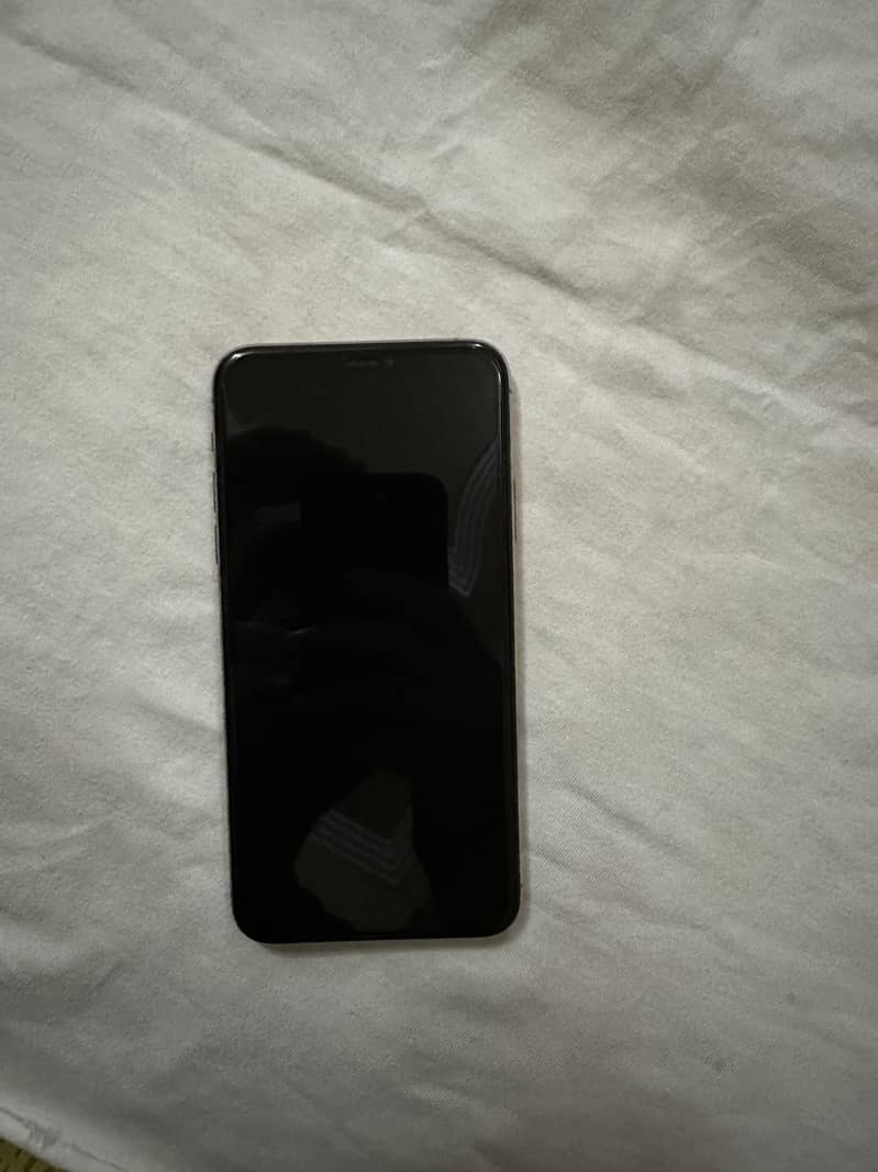 Apple iPhone 11 Pro Max 6