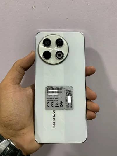 Tecno SPARK 30 Pro