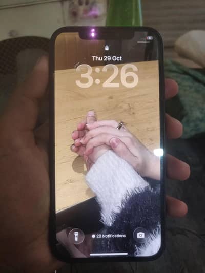 Apple iPhone 12.     (03237248426)