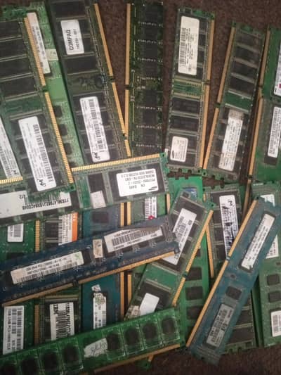 computer scrap and dead ram