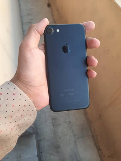 Apple iPhone 7