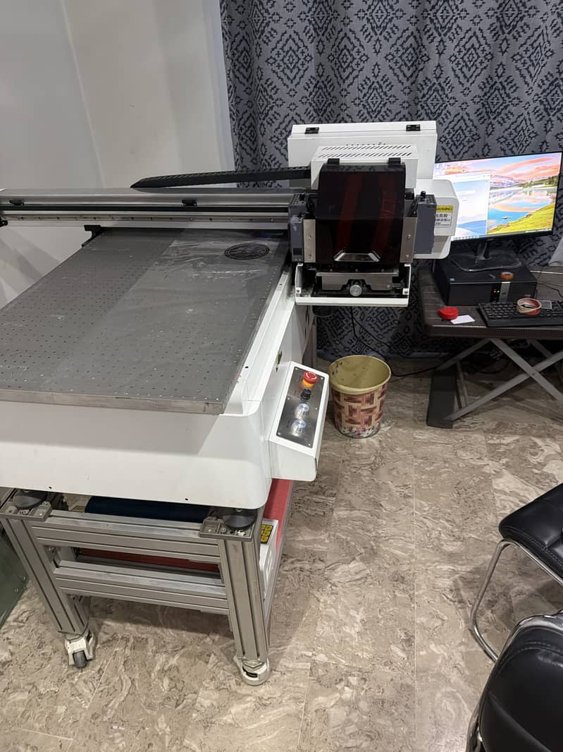 Uv  printing machine 0