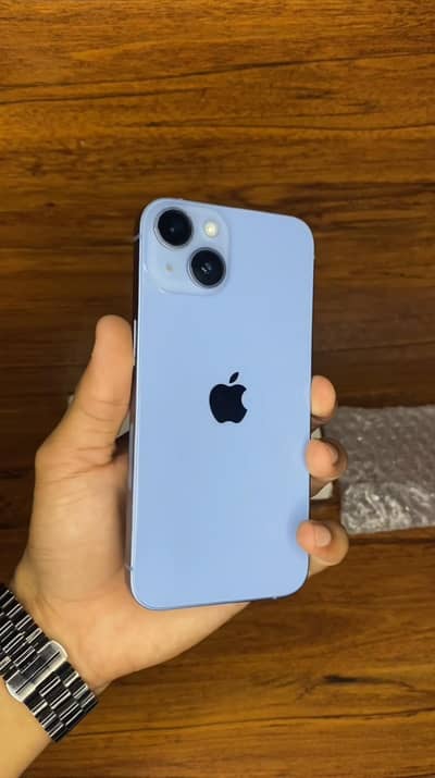 Apple iPhone 14