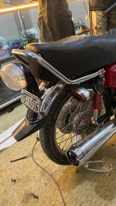 Honda 125 24 modal
