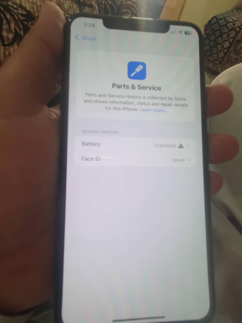 Apple iPhone XS Max 4