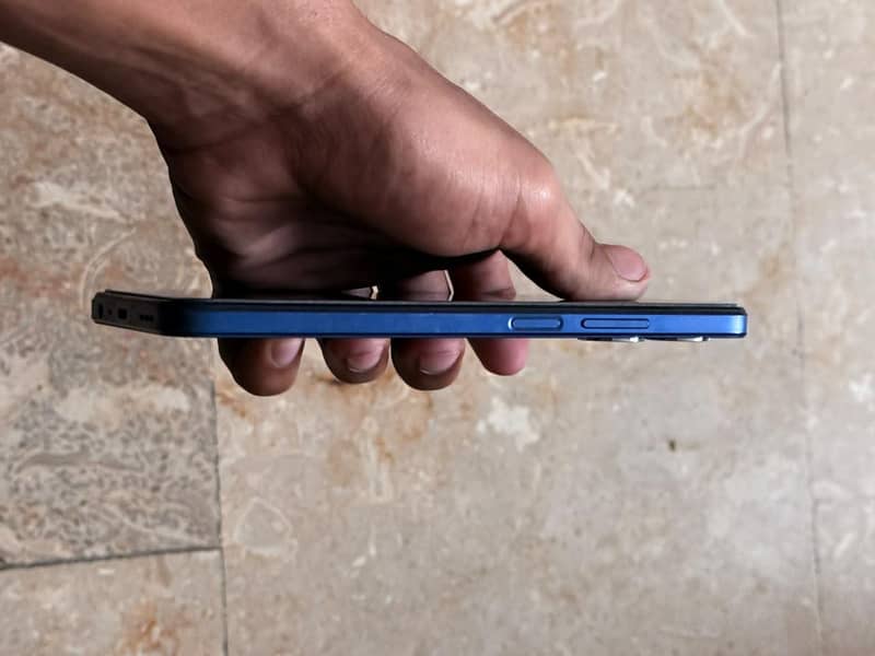 OPPO A17 4