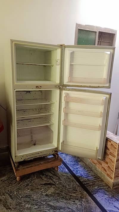 Dawlance Fridge
