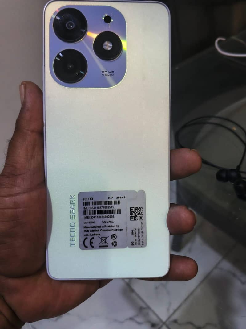 Tecno Spark 10 Pro 0